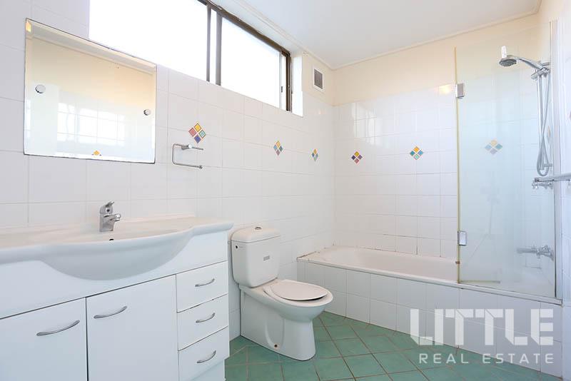 199417396__1782258338-199417396__1777614336-93359-Bath