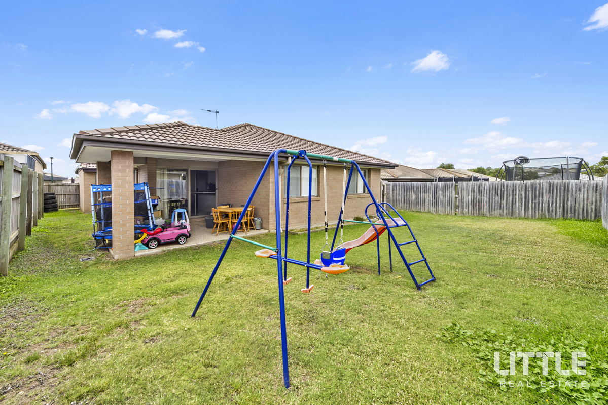62815128 1674523622 7864 37 Custodian Low Res Ll05