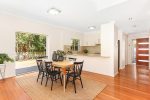 1E Valley Park Crescent, North Turramurra NSW
