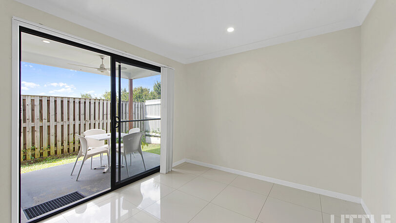 8 Cobb Crescent, PIMPAMA QLD 4209, Pimpama - Thumbnail 8