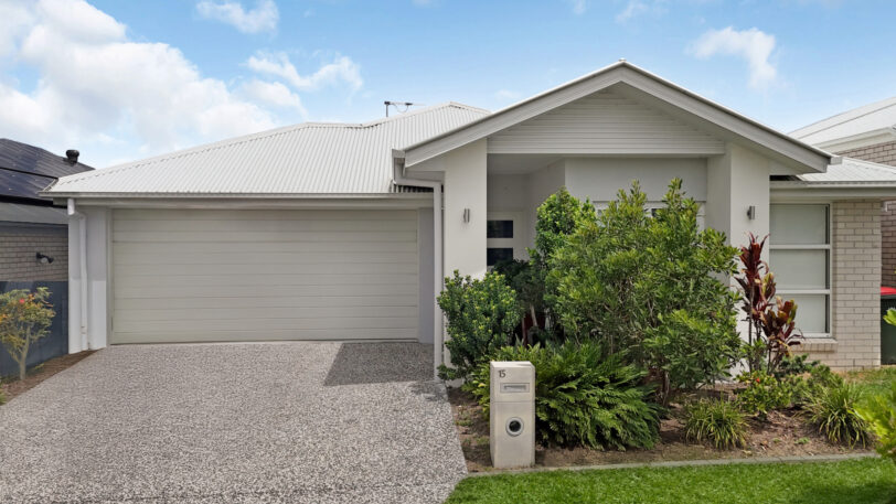 15 Vicar Road, Greenbank - Image 1