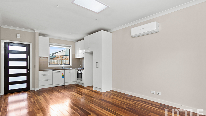 2/9 Jinghi Road, RESERVOIR VIC 3073, Reservoir - Thumbnail 3