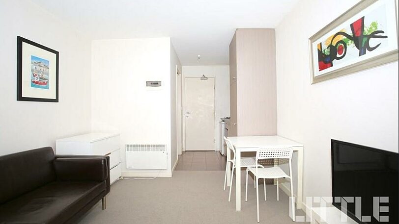 35/589 Glenferrie Road, Hawthorn - Image 1