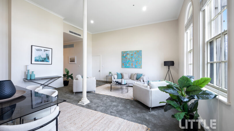 134 Wiltshire Drive, kew VIC, Kew - Thumbnail 2