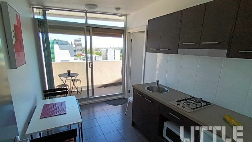 502/28 Queens Avenue, Hawthorn - Image 1