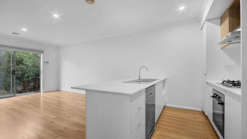 1 Holborn Path, WYNDHAM VALE VIC 3024, Wyndham Vale - Thumbnail 8