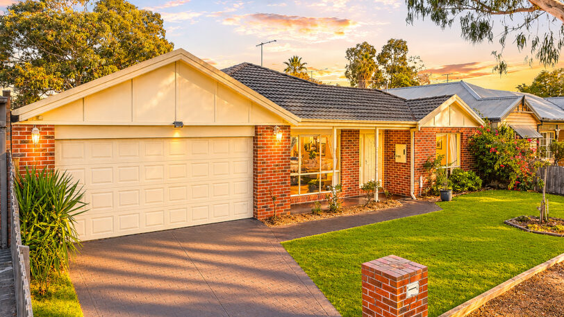 17 Argyle Court, BERWICK VIC 3806, Berwick - Thumbnail 2