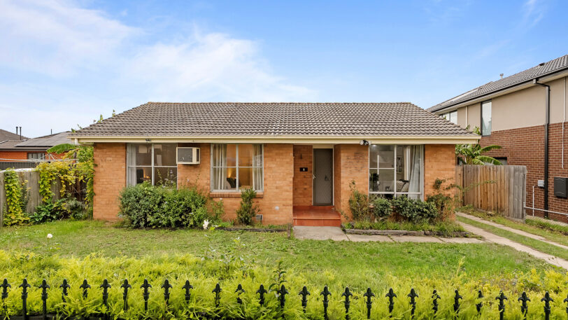 48 Booth Crescent, DANDENONG NORTH VIC 3175, Dandenong North - Thumbnail 2