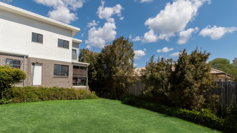 1/5 Devereaux Road, BORONIA HEIGHTS QLD 4124, Boronia Heights - Thumbnail 2