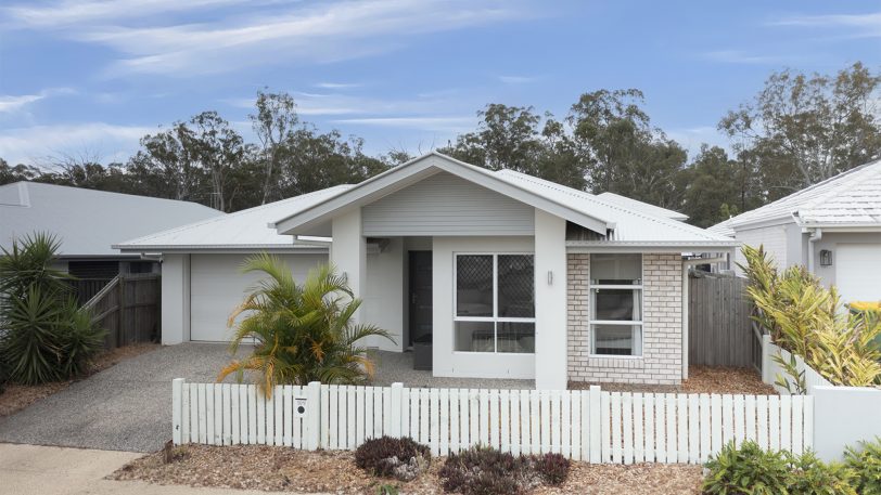 109 Vineyard Drive, Greenbank - Image 1
