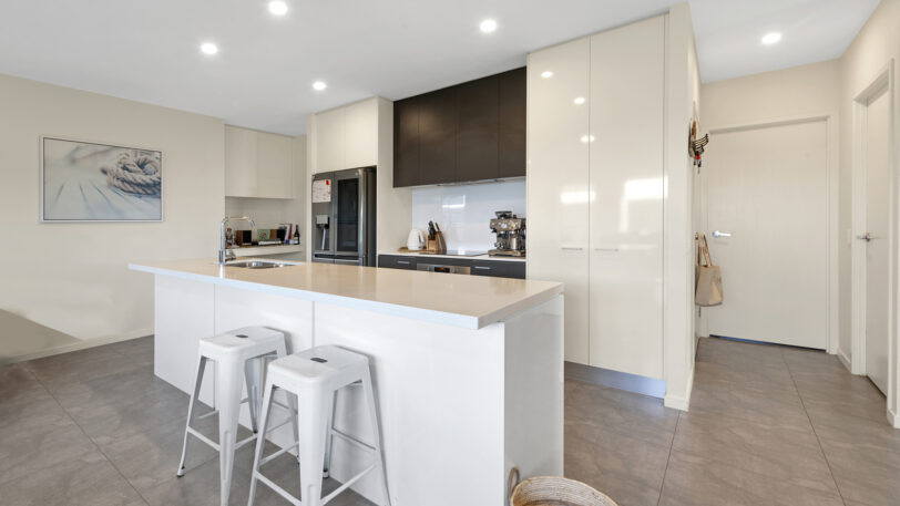 18 Muller Street, REDLAND BAY QLD 4165, Redland Bay - Thumbnail 6