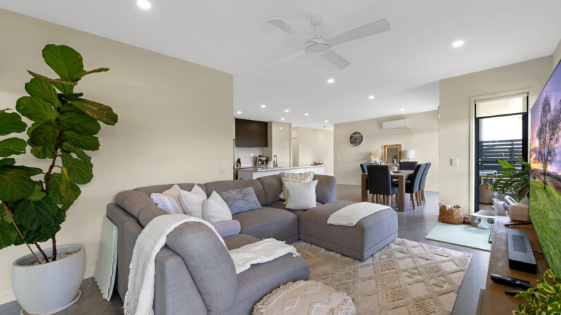18 Muller Street, REDLAND BAY QLD 4165, Redland Bay - Thumbnail 8