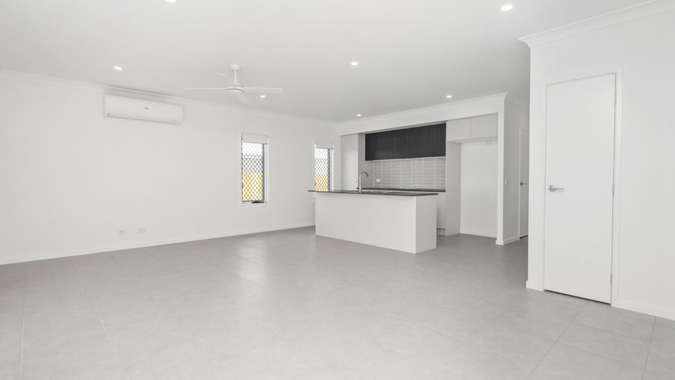 Little Real Estate 4 Bedroom House For Rent 19 Loch Way Brassall…