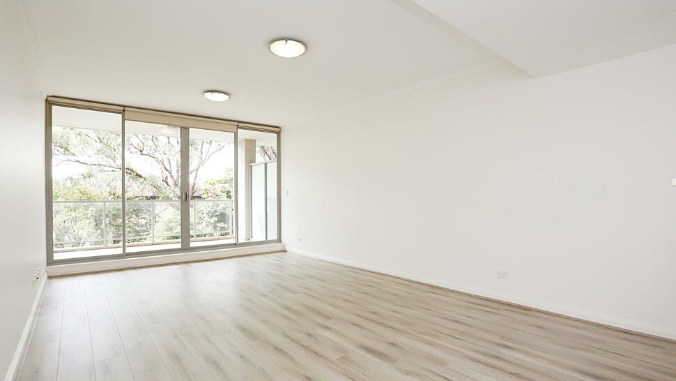 Little Real Estate 3 Bedroom Apartment For Rent 415/1418 Darling…